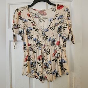 Sandy & Sid Floral Top M